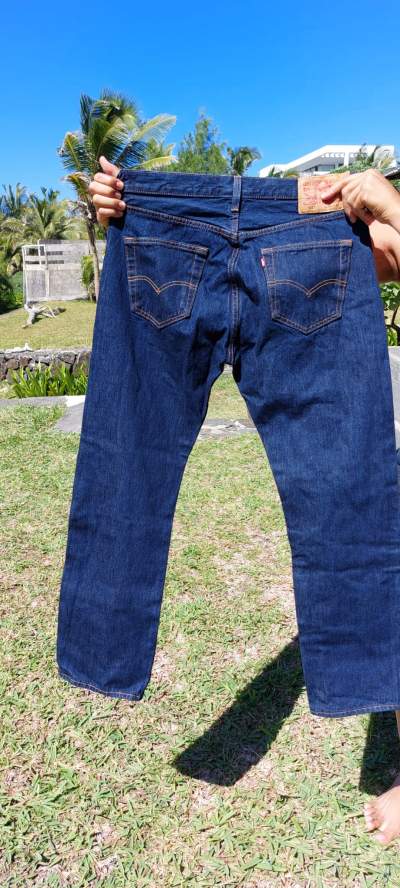 Levi's 501 Original Fit Men's Jeans - Pants (Men) on Aster Vender