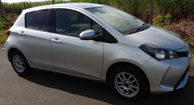 Sale - Compact cars on Aster Vender