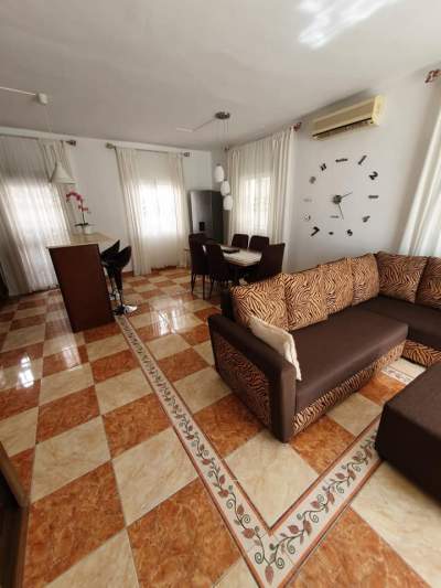 MODERN DUPLEX ON RENT AT  - Apartments on Aster Vender