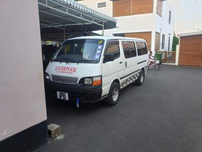 Private van 14 seaters - Passenger Van on Aster Vender