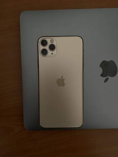 iPhone 11 Pro Max  - iPhones