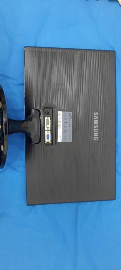 ÉCRAN D'ORDINATEUR LED - SAMSUNG - 20'' - All Informatics Products on Aster Vender