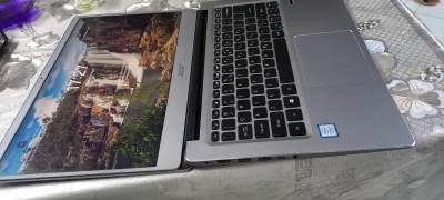 Laptop ACER Swift 3 -Core I3 - Laptop