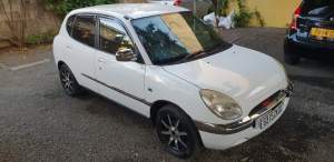 TOYOTA DUET YEAR 2000 - Family Cars on Aster Vender