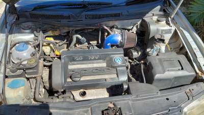 Volkswagen Bora - Compact cars