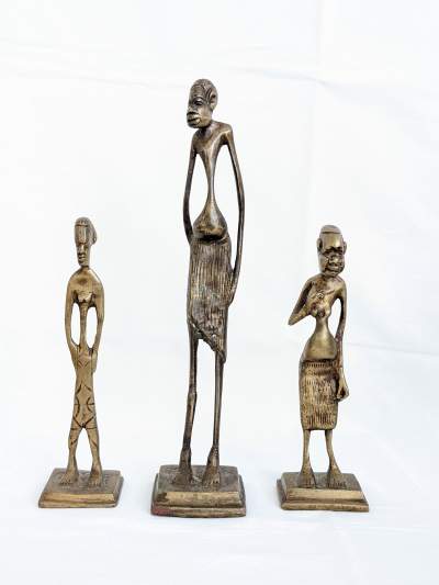 Statuettes en laiton - Old Sculptures on Aster Vender