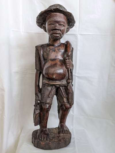 Statue en bois - Wooden figurine - Old Sculptures on Aster Vender