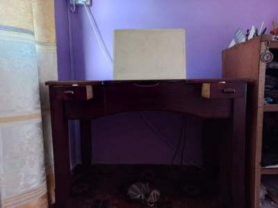 Table & Sewing machine - Sewing Machines on Aster Vender