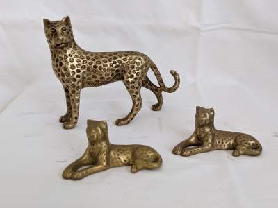 Statuettes en laiton - Brass figurines - Old stuff on Aster Vender