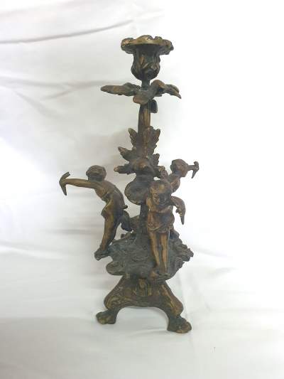 Bougeoir aux petits anges - Candlestick with little angels  - Old stuff on Aster Vender