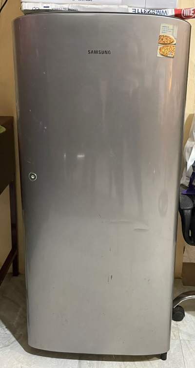 Refrigerator - Kitchen appliances on Aster Vender