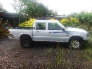 ford courrier 4x4 double cab - Pickup trucks (4x4 & 4x2) on Aster Vender