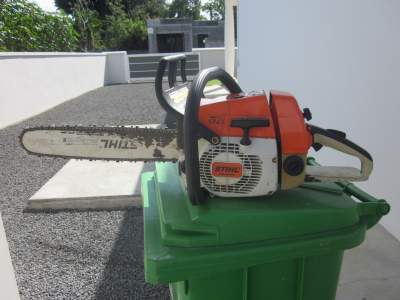 Tronçonneuse STIHL  - All Manual Tools on Aster Vender