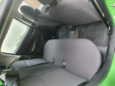 Car - Family Cars on Aster Vender