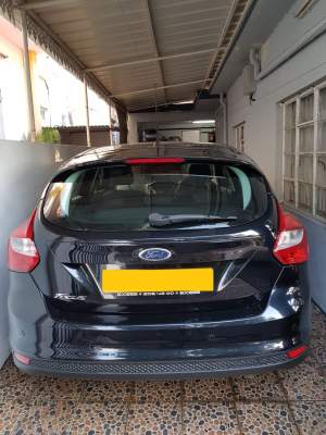 Ford Focus Titanium - Family Cars on Aster Vender