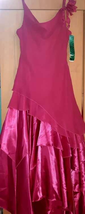 Pink bodycon sleeveless dress - Dresses (Women)