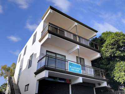 (Ref. MA7-707) Local commercial proche de toutes commodités. - Commercial Space on Aster Vender