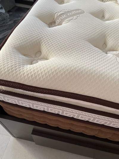 Top Quality Memory Gel Mattress - Mattress on Aster Vender