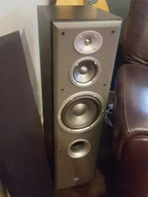 JBL speakers E60 - All electronics products on Aster Vender