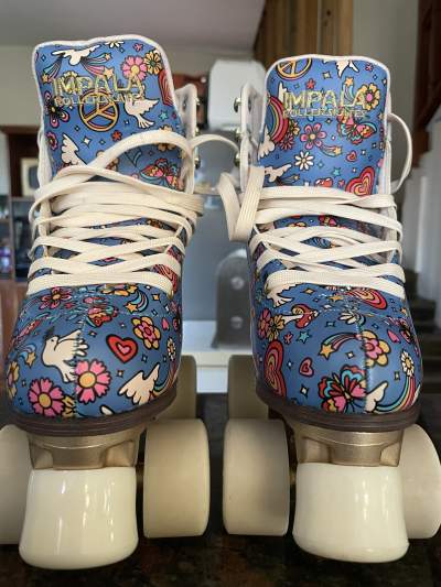 Impala Rollerskates - Roller skating on Aster Vender