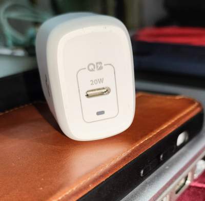 Iphone 13 128GB Package  - iPhones