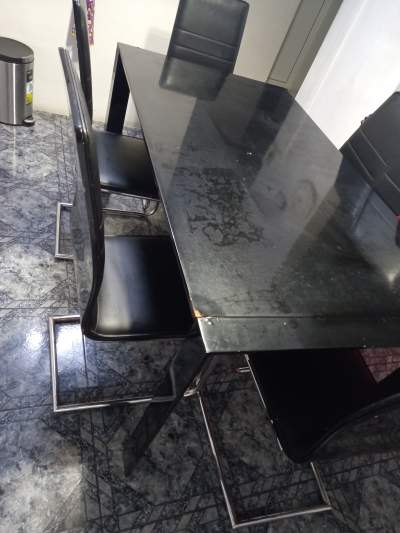 Kitchen table and chairs - Table & chair sets on Aster Vender