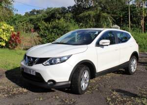 Nissan Qashqai 1.2 Acenta Techno - SUV Cars on Aster Vender