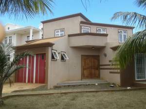 Maison Villa - Albion - Villas on Aster Vender