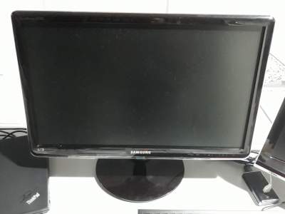 Ecran Samsung T23A350 - LCD Monitor on Aster Vender