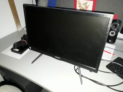 Ecran Philips TFT LCD - LCD Monitor on Aster Vender