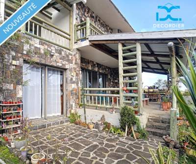 (Ref. MA7-764) Grande maison contemporaine - House on Aster Vender