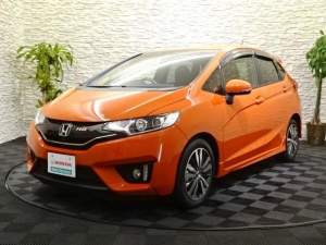 Honda Fit (Hybrid) Carvector  - Family Cars on Aster Vender