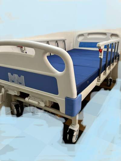 Medical adjustable bed  - Other Medical equipment