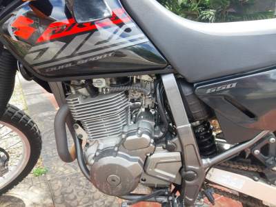 SUZUKI DR650 SE - Sports Bike on Aster Vender