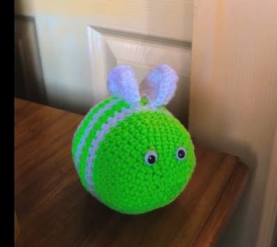 CROCHET BEE PLUSHIE [personalized - handmade] - Other Crafts on Aster Vender