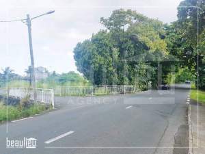 Residential land of 11 perches, Morcellement Constance, Poste de Flacq - Land on Aster Vender