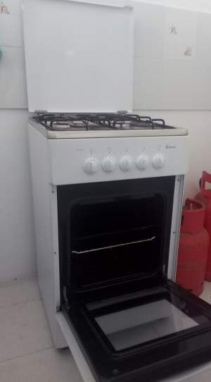 Cuisinière a gaz seconde main - Kitchen appliances on Aster Vender