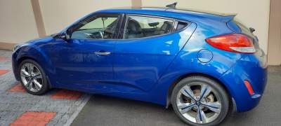 Veloster - Compact cars