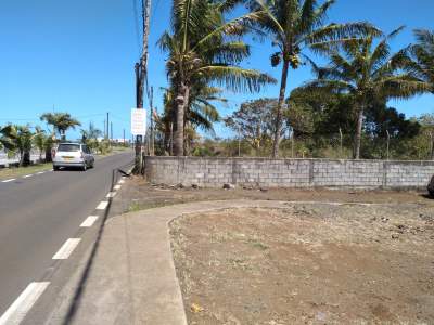 Land for sale at Chemin sottise lor main rd - Land