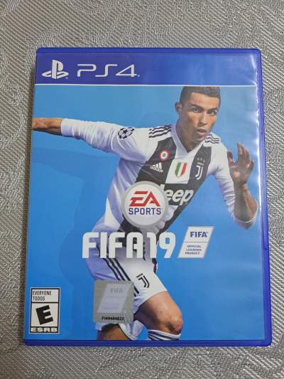 FIFA 19 - PlayStation 4 Games on Aster Vender