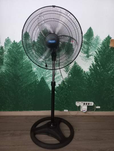 Standing fan - All household appliances on Aster Vender
