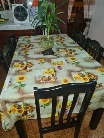 Table + 6 chairs - Table & chair sets on Aster Vender