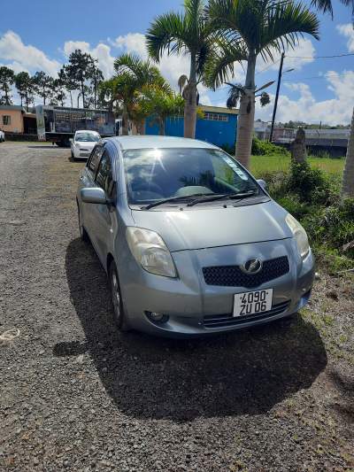 Toyota vitz automatic for sale - Compact cars