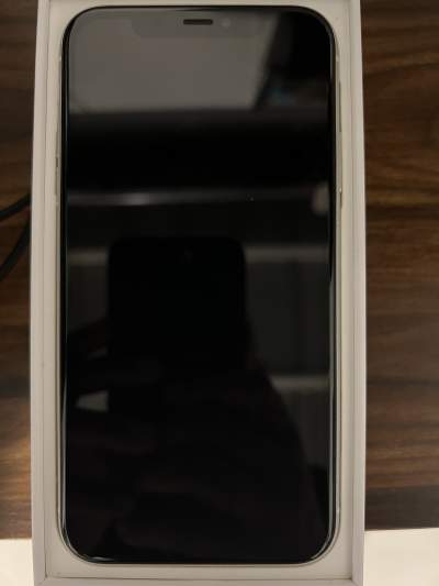 Iphone 11 white 64GB - iPhones