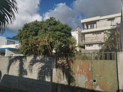 Terrain cloture a vendre a morc montreal, coromandel - Land on Aster Vender