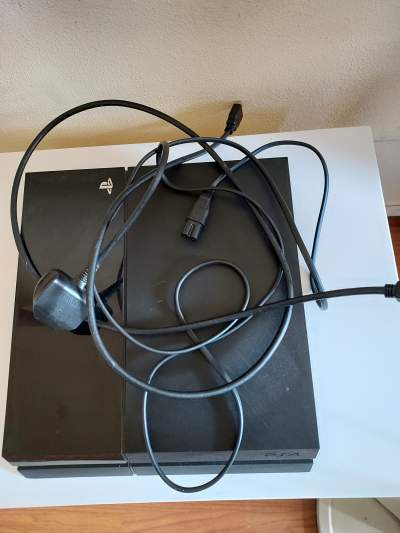 Ps4 slim 500gb - Other Indoor Sports & Games on Aster Vender