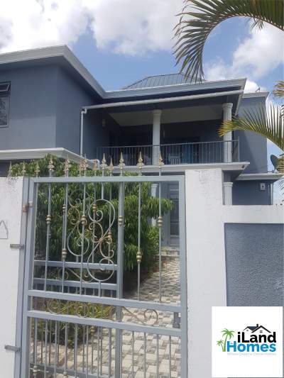 House for sale at Grand bay 20 feet rd Chemin Vingt Pied - House on Aster Vender