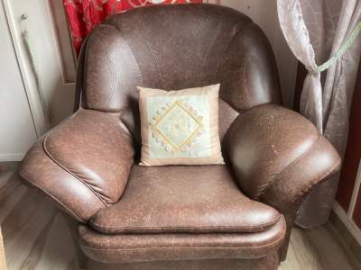 Individual Sofas - Living room sets on Aster Vender