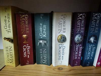 Game of thrones collection - Fictional books on Aster Vender