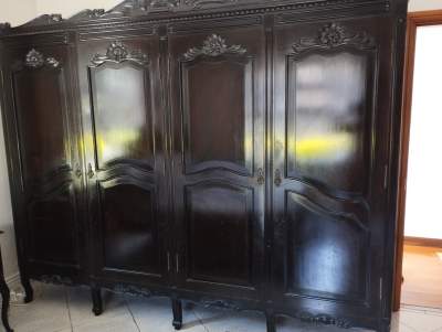 Bedroom furniture set for sale - Quilt on Aster Vender